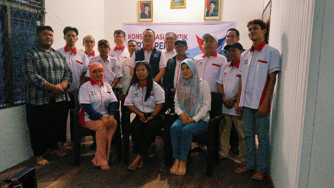 foto: Ketua DPD Perindo Kotim bersama para kader partai saat digelarnya Konsolidasi Politik Partai bersama para kader dan pengurus DPD